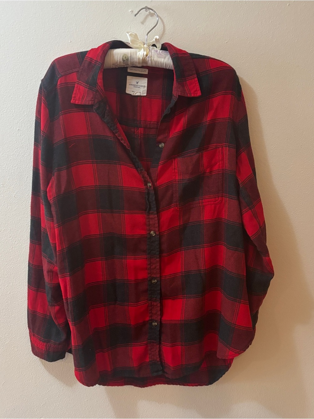 American Eagle Outfitters Red and Black Plaid Shirt - Boyfriend Fit
